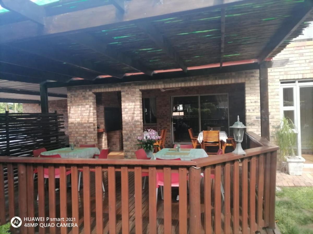 Duneside Guest House Richards Bay Zewnętrze zdjęcie